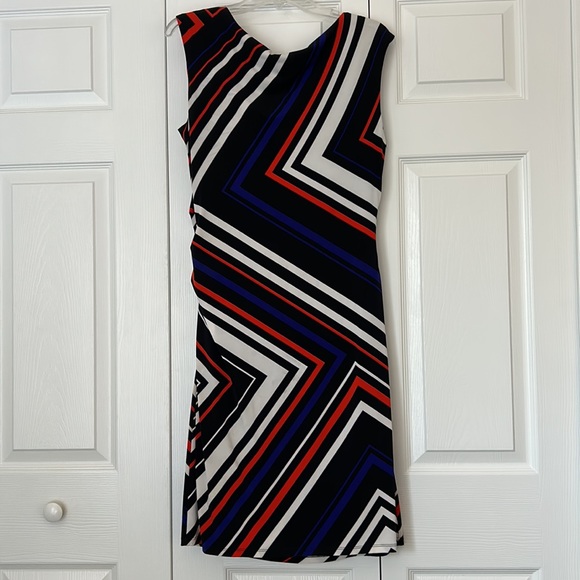 Tommy Hilfiger dress - Picture 2 of 7